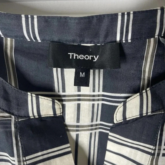Theory Orvinio Long Sleeve Blouse size Medium - Picture 7 of 9